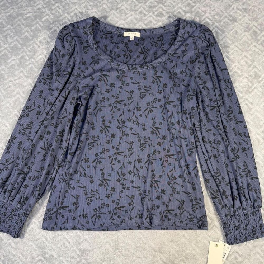 Angels Forever Young Blouse Women's Plus Blue New Floral Ribbed Smocked Cuff Top